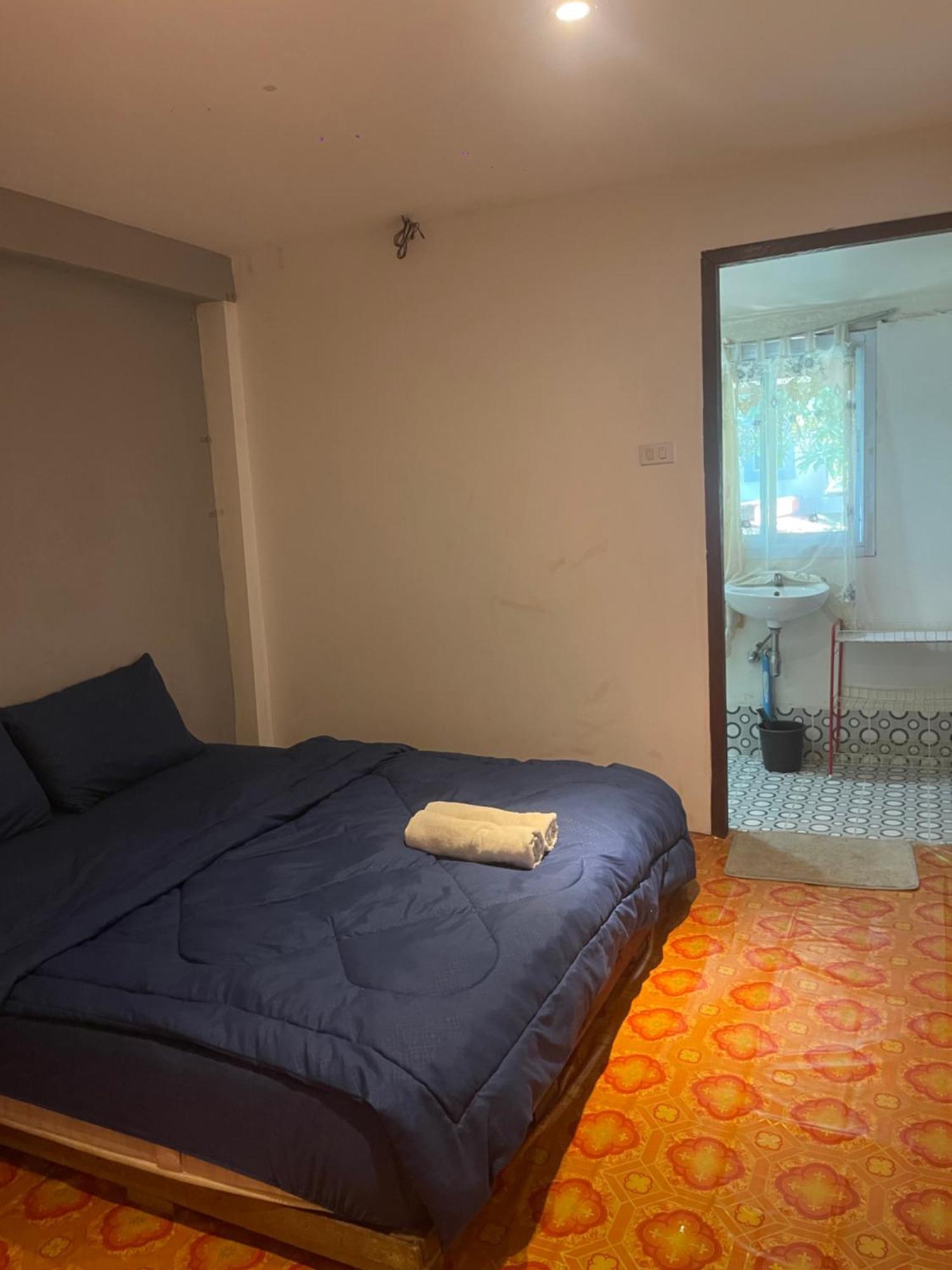 Outland Hostel Vang Vieng Dış mekan fotoğraf