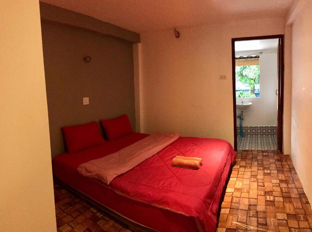 Outland Hostel Vang Vieng Oda fotoğraf